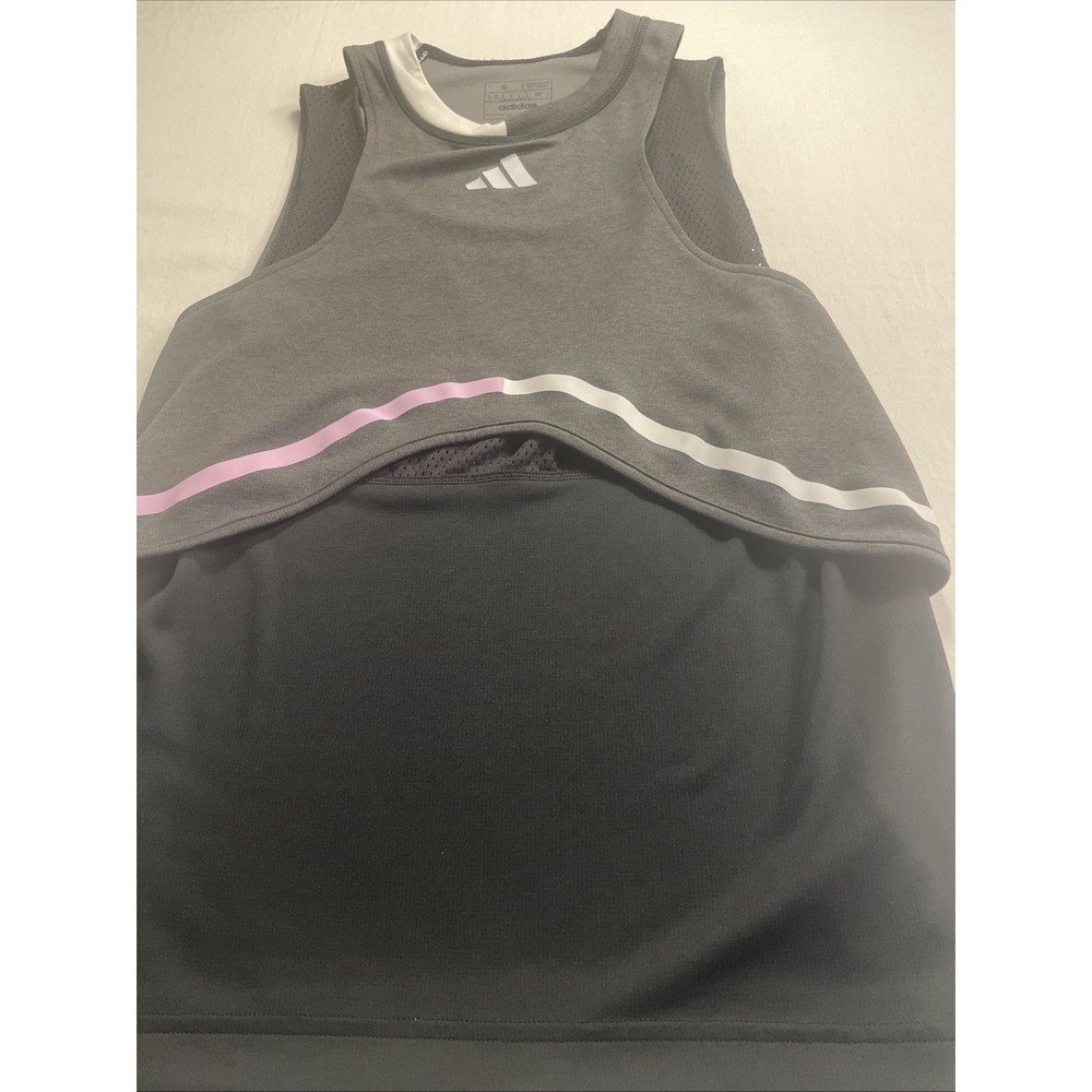Adidas Size‎ Small Regular Fit Athletic Pull Over To Size Small